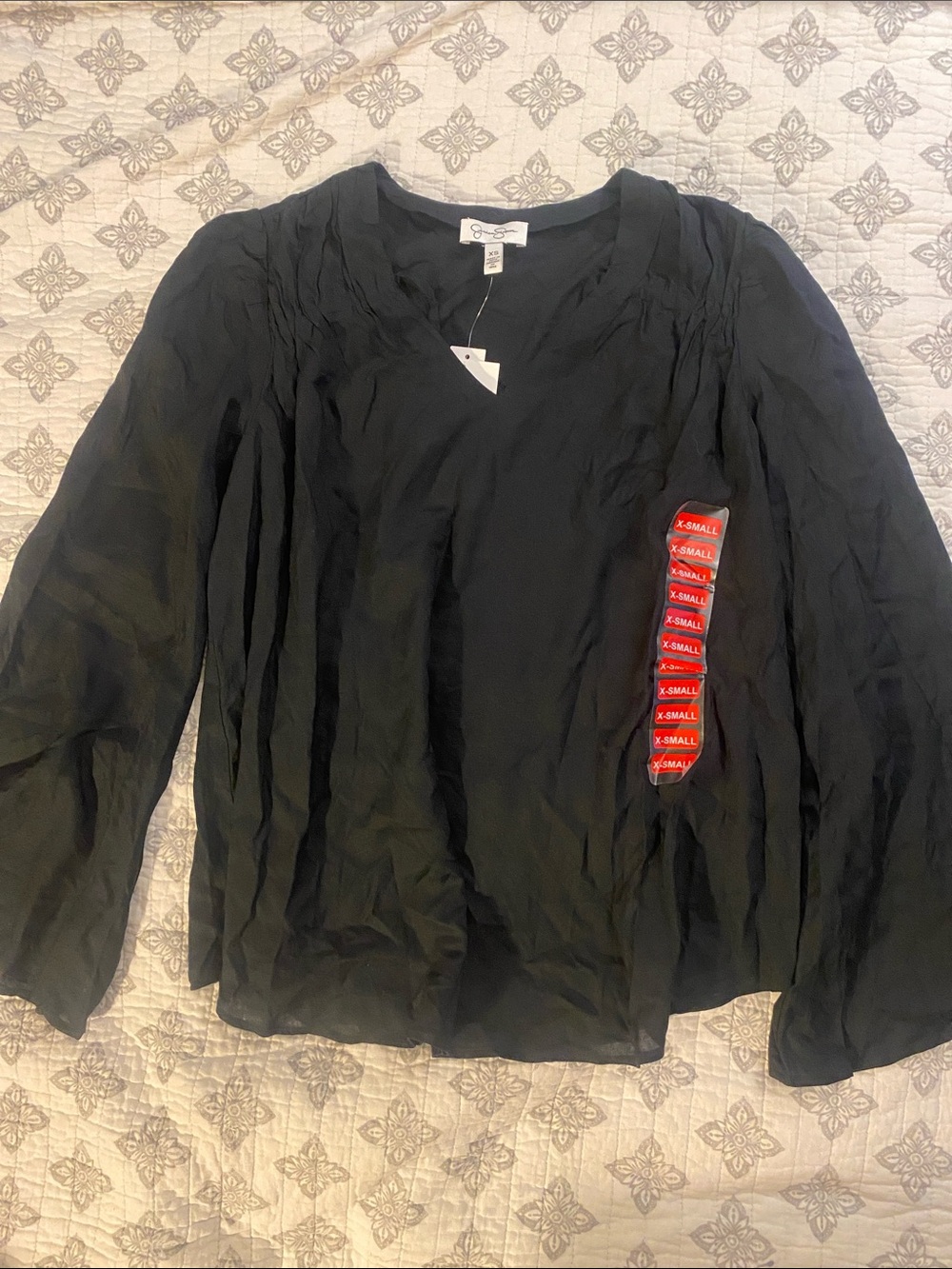 Jessica Simpson Black V-Neck Long Sleeve Blouse